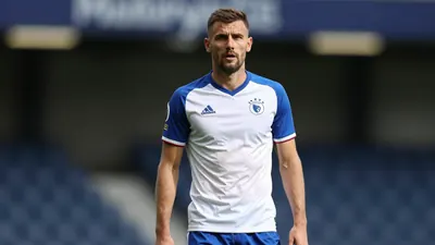 Milton Keynes Dons fell to a 4-1 defeat against Norwich City in the Carabao Cup, struggling to contain the Canaries'...