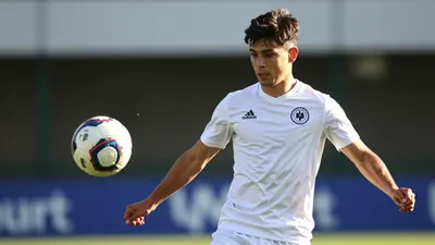 Milton Keynes Dons have added defender Elijah Campbell from Everton and midfielder Ibrahim Fullah from Charlton Athletic...